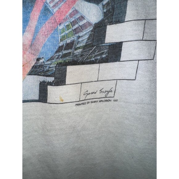 Vintage Pink Floyd Shirt Pink Floyd The Wall Concert Tee 1980s - Picture 3 of 6